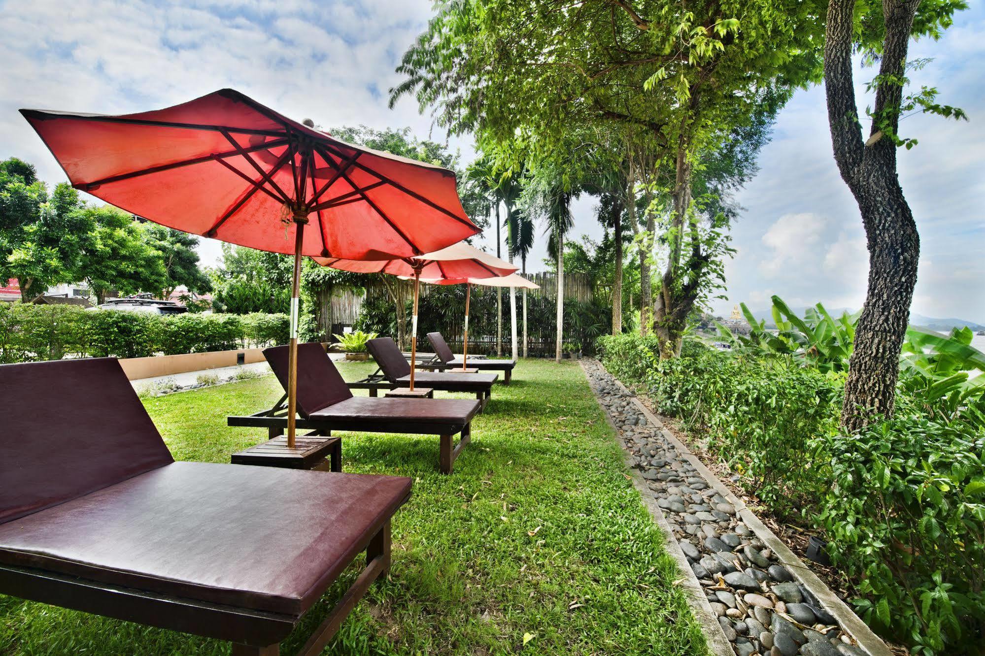 Serene At Chiang Rai Chiang Saen Exterior foto
